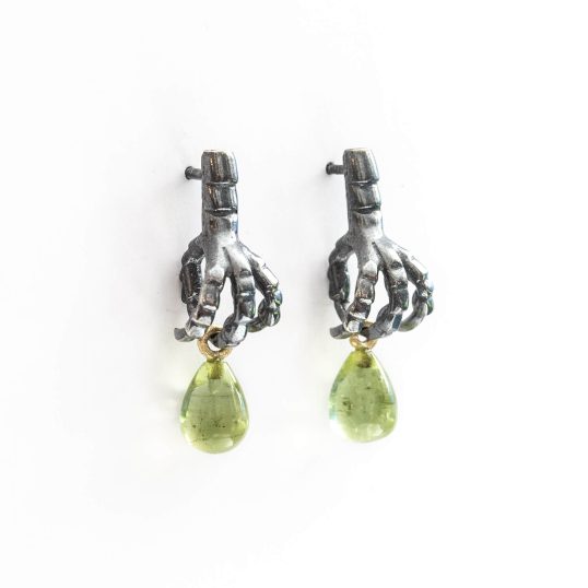 Ravenclaw Earring with Peridot