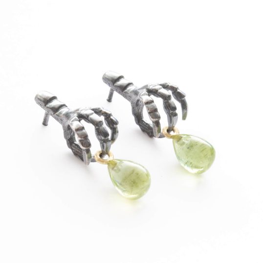 Ravenclaw Earring with Peridot