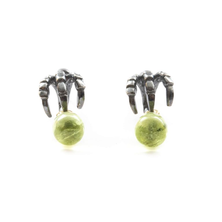 Raven claw Earring with Peridot